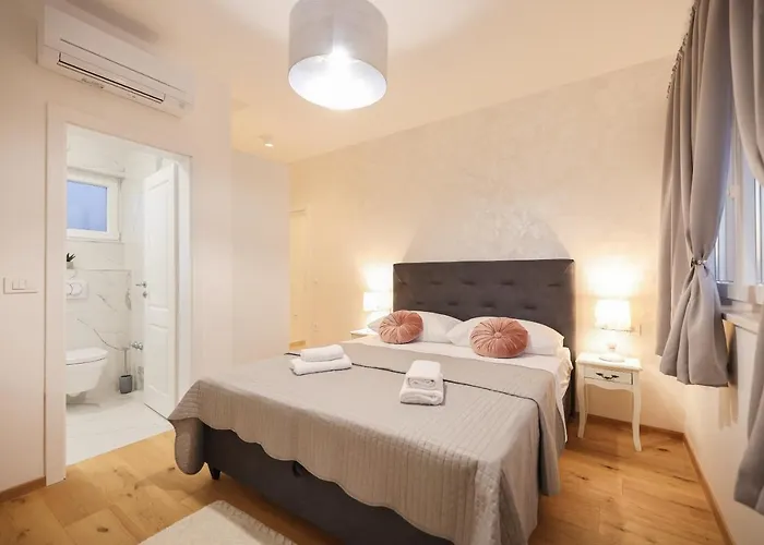 Vinka Villa Debeljak