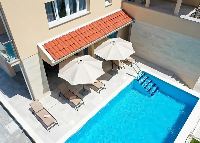 Vinka Villa *