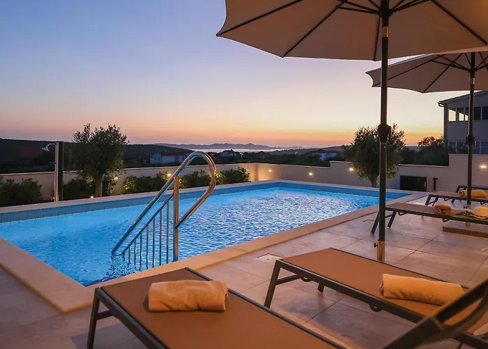 Vinka Villa *