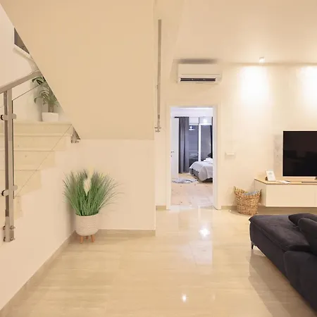 Vinka Villa *