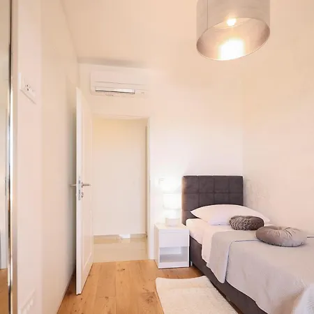 Vinka Villa