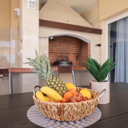 Vinka Villa *