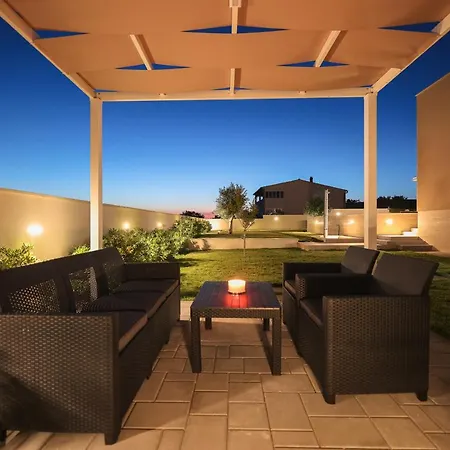 Willa Vinka Debeljak