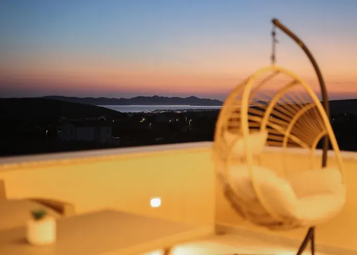 Вилла Vinka Debeljak