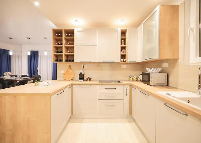 Вилла Vinka Debeljak